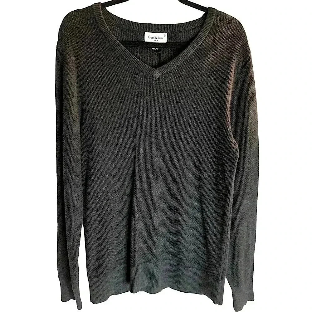 NEW Goodfellow and Co Gray V-neck Loose Fit Pullover Knit Sweater unisex